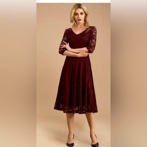 DRESSYSTAR Three-Quarter Sleeve‎ Lace Midi
Dress Burgundy